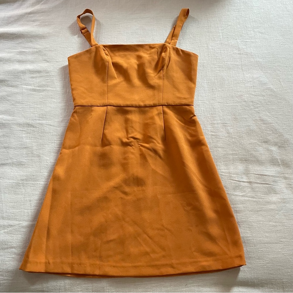 NWOT FRENCH CONNECTION DRESS